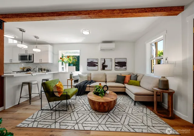 Photo 3 of Sale Pending at 11720 Evanston Ave N, Seattle, WA 98133 | MLS# NWM2545136 | Listing updated on 2026-08-06