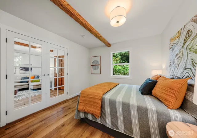 Photo 4 of Sale Pending at 11720 Evanston Ave N, Seattle, WA 98133 | MLS# NWM2545136 | Listing updated on 2026-08-06