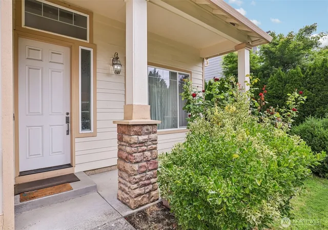 Photo 3 of Single family home for sale at 17608 Se 35th Street, Vancouver, WA 98683 | MLS# NWM2545158 | Listing updated on 2026-09-24