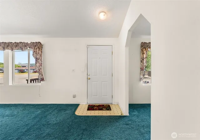 Photo 3 of Manufactured home for sale at 1116 2nd Street W, South Bend, WA 98586 | MLS# NWM2545171 | Listing updated on 2026-09-30