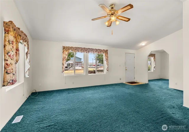 Photo 4 of Manufactured home for sale at 1116 2nd Street W, South Bend, WA 98586 | MLS# NWM2545171 | Listing updated on 2026-09-30