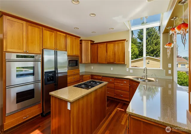 Photo 4 of Single family home for sale at 7767 E Spruce St, Port Orchard, WA 98366 | MLS# NWM2545174 | Listing updated on 2026-09-24
