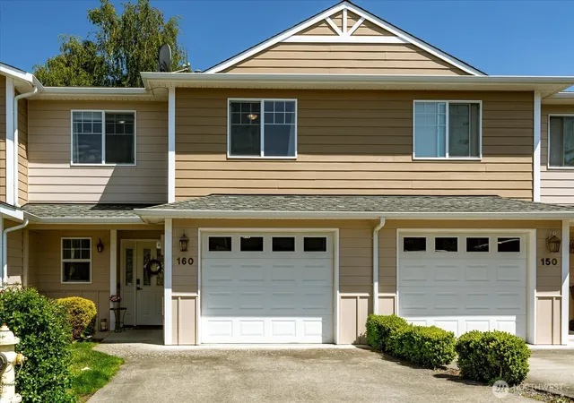 Photo 1 of Townhouse for sale at 160 Ne Melrose Dr, Oak Harbor, WA 98277 | MLS# NWM2545214 | Listing updated on 2026-09-28