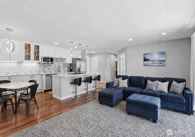 Photo 4 of Condo for sale at 5021 Ripley Ln N #213, Renton, WA 98056 | MLS# NWM2545239 | Listing updated on 2026-09-22