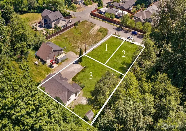 Photo 3 of Single family home for sale at 23516 20th Avenue W, Bothell, WA 98021 | MLS# NWM2545258 | Listing updated on 2026-09-22