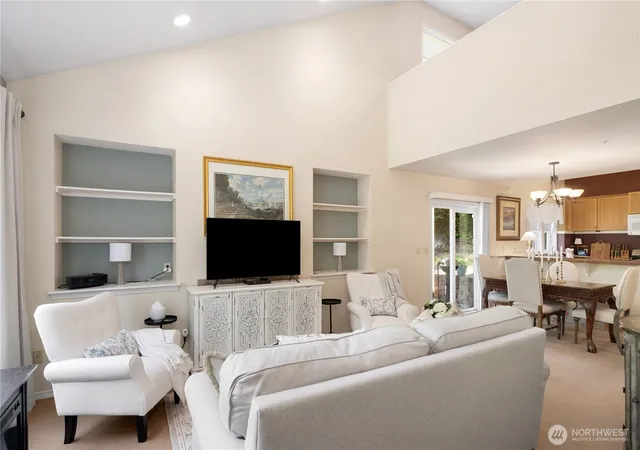 Photo 4 of Townhouse for sale at 1524 Marine Dr, Bremerton, WA 98312 | MLS# NWM2545268 | Listing updated on 2026-09-22