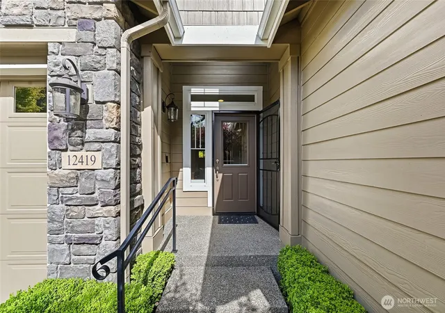 Photo 2 of Single family home for sale at 12419 243rd Terrace Ne, Redmond, WA 98053 | MLS# NWM2545359 | Listing updated on 2026-10-01
