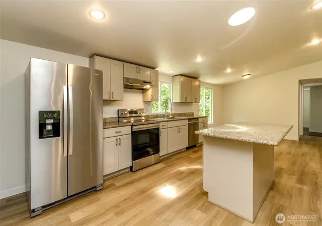Photo 3 of Manufactured home for sale at 17807 43rd Avenue E, Tacoma, WA 98446 | MLS# NWM2545361 | Listing updated on 2026-09-24