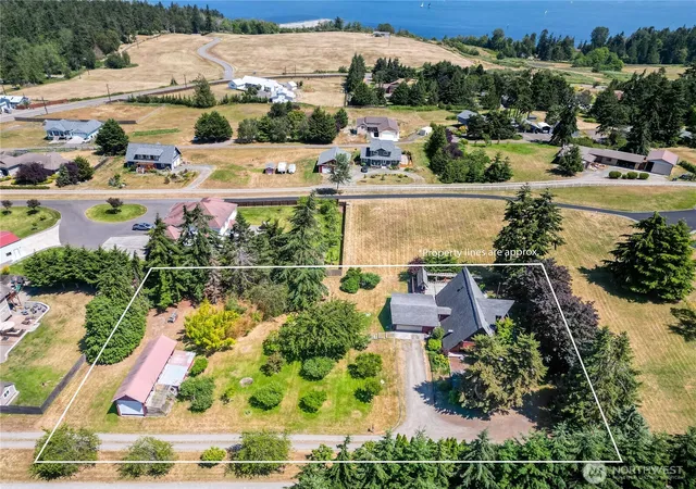 Photo 2 of Single family home for sale at 141 Bay Ridge Pl, Sequim, WA 98382 | MLS# NWM2545362 | Listing updated on 2026-10-17