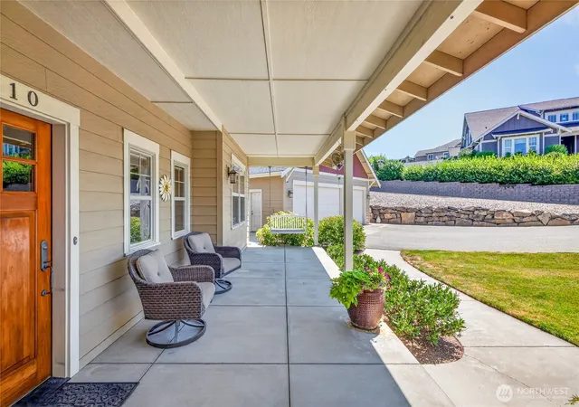 Photo 3 of Single family home for sale at 2610 Tuscany Ln, Malaga, WA 98828 | MLS# NWM2545405 | Listing updated on 2026-09-22