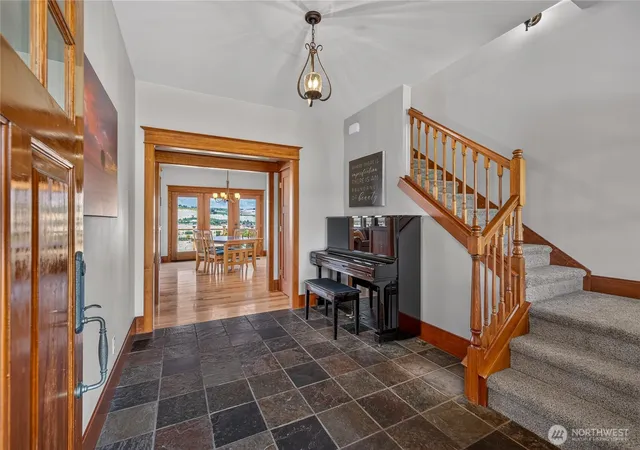 Photo 3 of Single family home for sale at 2610 Tuscany Ln, Malaga, WA 98828 | MLS# NWM2545405 | Listing updated on 2026-09-22
