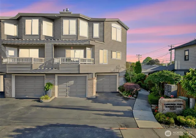 Photo 1 of Townhouse for sale at 610 Daley St #E, Edmonds, WA 98020 | MLS# NWM2545433 | Listing updated on 2026-09-30