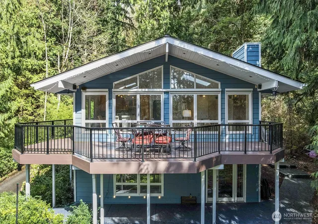 Photo 2 of Single family home for sale at 3820 E Ames Lake Dr Ne, Redmond, WA 98053 | MLS# NWM2545453 | Listing updated on 2026-09-22