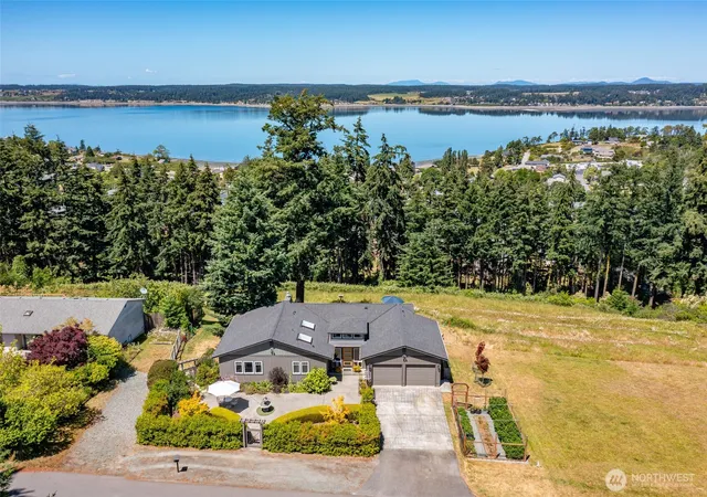 Photo 2 of Single family home for sale at 1045 Ne Summit Loop, Coupeville, WA 98239 | MLS# NWM2545456 | Listing updated on 2026-09-22