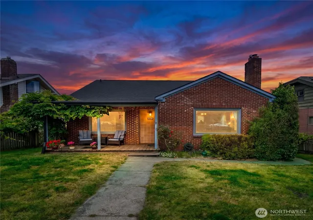 Photo 1 of Single family home for sale at 3735 N 29th Street, Tacoma, WA 98407 | MLS# NWM2545496 | Listing updated on 2026-09-23
