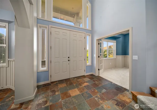 Photo 4 of Single family home for sale at 3675 Westridge Pl, Wenatchee, WA 98801 | MLS# NWM2545535 | Listing updated on 2026-10-01