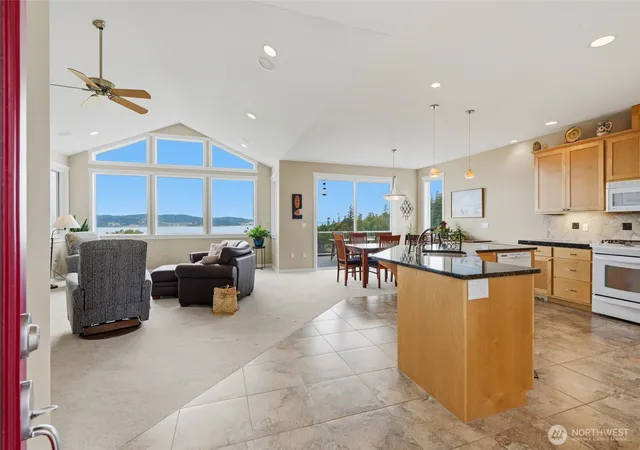 Photo 4 of Sale Pending at 784 Gladstone Dr, Camano Island, WA 98282 | MLS# NWM2545588 | Listing updated on 2026-09-25
