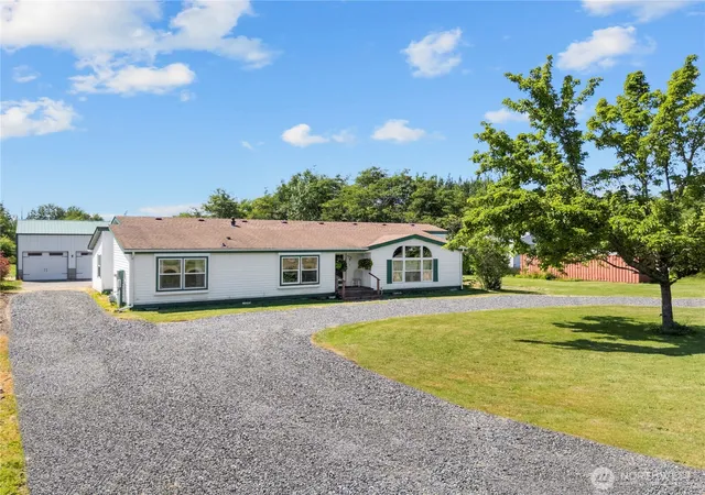 Photo 3 of Manufactured home for sale at 4251 Jones Ln, Bellingham, WA 98225 | MLS# NWM2545605 | Listing updated on 2026-09-22