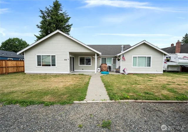 Photo 1 of Multi family home for sale at 208 Noble St, Sumas, WA 98295 | MLS# NWM2545617 | Listing updated on 2026-09-22