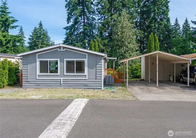 Photo 1 of Manufactured home for sale at 605 167th Court E #16, Spanaway, WA 98387 | MLS# NWM2545651 | Listing updated on 2026-09-22