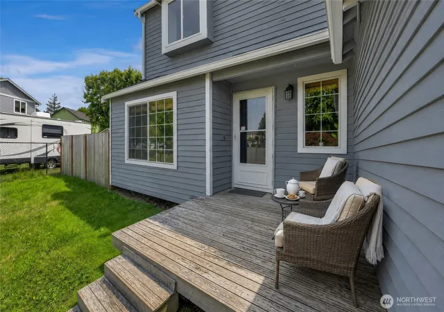 Photo 3 of Single family home for sale at 908 Baysinger Pl, Enumclaw, WA 98022 | MLS# NWM2545653 | Listing updated on 2026-10-01