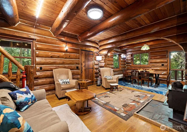 Photo 3 of Single family home for sale at 44725 Se 71st Street, Snoqualmie, WA 98065 | MLS# NWM2545656 | Listing updated on 2026-09-22