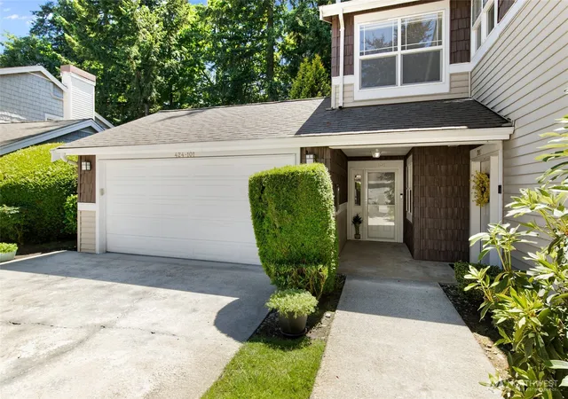 Photo 2 of Condo for sale at 424 228th Street Sw #H101, Bothell, WA 98021 | MLS# NWM2545692 | Listing updated on 2026-09-22