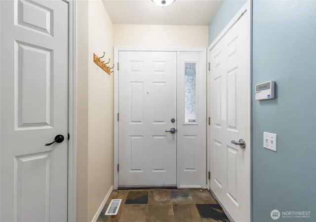 Photo 3 of Condo for sale at 424 228th Street SW #H101, Bothell, WA 98021 | MLS# NWM2545692 | Listing updated on 2026-09-22