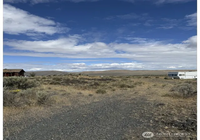Photo 1 of Land for sale at 245 Arroyo Pl, Ephrata, WA 98823 | MLS# NWM2545712 | Listing updated on 2026-09-22