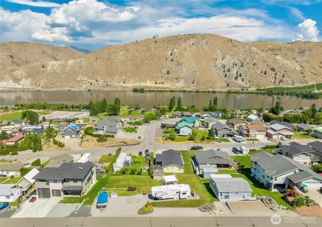 Photo 3 of Land for sale at 501 W Entiat Dr, Orondo, WA 98843 | MLS# NWM2545721 | Listing updated on 2026-09-22