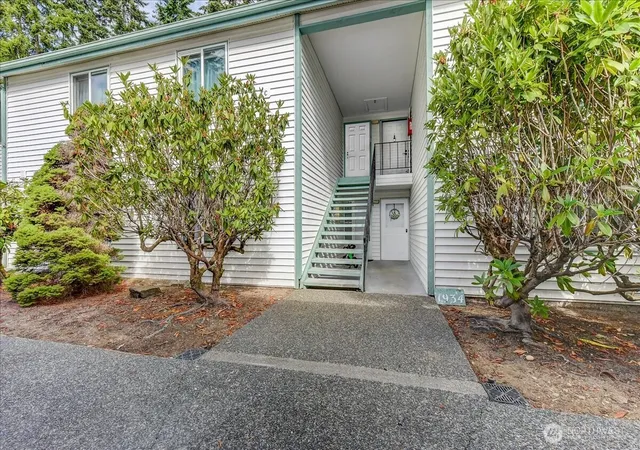 Photo 1 of Condo for sale at 1934 Sw 318th Place #10-C, Federal Way, WA 98023 | MLS# NWM2545734 | Listing updated on 2026-09-22