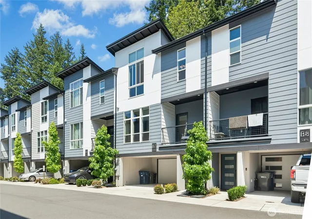 Photo 3 of Single family home for sale at 13710 Ash Way #B7, Everett, WA 98204 | MLS# NWM2545739 | Listing updated on 2026-09-22