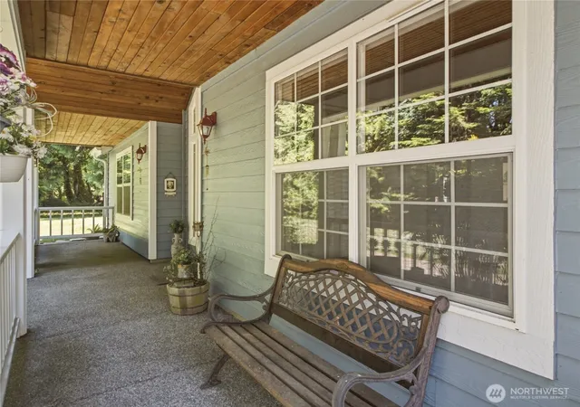 Photo 3 of Single family home for sale at 3412 Quail Crk Ln NE, Olympia, WA 98516 | MLS# NWM2545743 | Listing updated on 2026-09-30