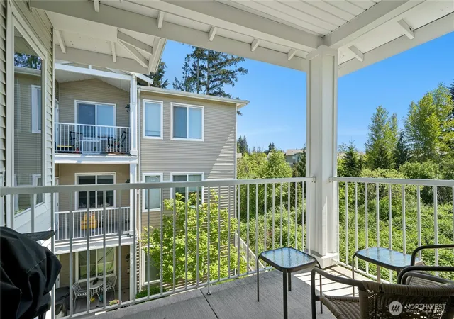 Photo 4 of Condo for sale at 14915 38th Drive SE #HH3029, Bothell, WA 98012 | MLS# NWM2545744 | Listing updated on 2026-09-22