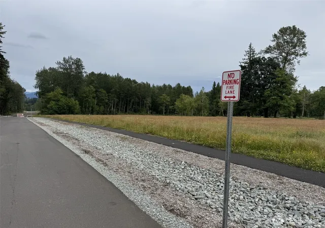 Photo 3 of Sale Pending at 18 Xx 280th St Ne, Arlington, WA 98223 | MLS# NWM2545750 | Listing updated on 2026-09-27