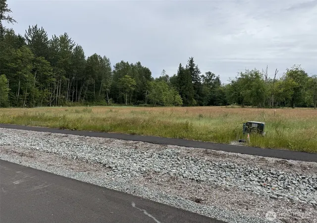 Photo 3 of Sale Pending at 18 Xx 280th St NE, Arlington, WA 98223 | MLS# NWM2545750 | Listing updated on 2026-09-27