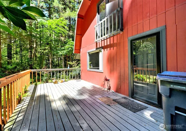 Photo 3 of Single family home for sale at 830 N Lake Cushman Rd, Hoodsport, WA 98548 | MLS# NWM2545794 | Listing updated on 2026-09-22