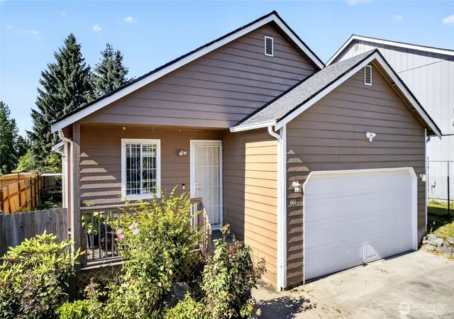 Photo 2 of Sale Pending at 401 E 69th Street, Tacoma, WA 98404 | MLS# NWM2545800 | Listing updated on 2026-09-25
