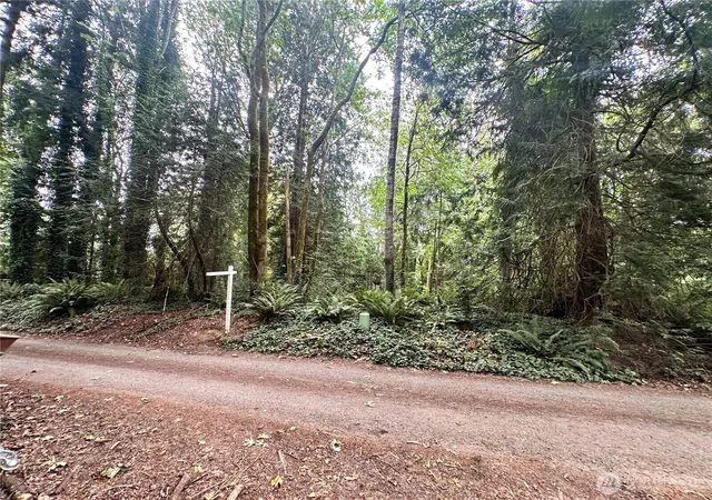 Photo 2 of Land for sale at 0 Alder, Indianola, WA 98342 | MLS# NWM2545852 | Listing updated on 2026-09-29