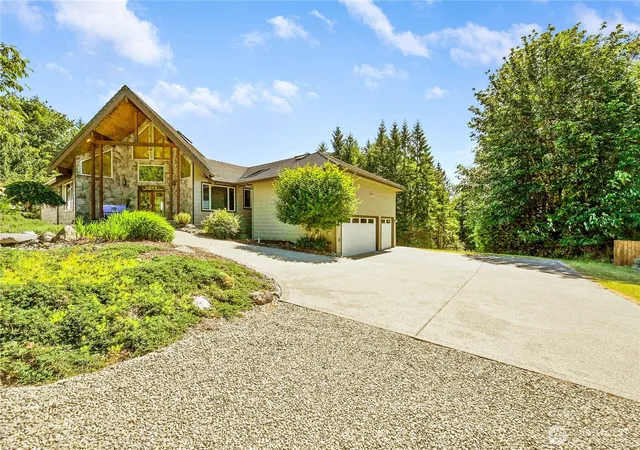 Photo 2 of Single family home for sale at 474 Blue Mountain Rd, Chimacum, WA 98325 | MLS# NWM2545858 | Listing updated on 2026-09-22