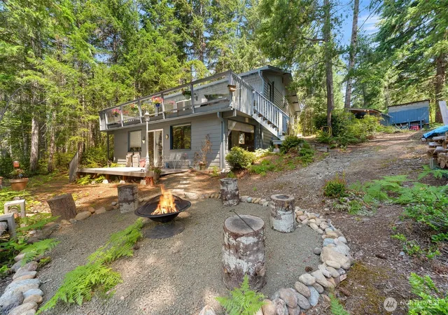 Photo 2 of Single family home for sale at 381 Ne Tahuya Blvd, Tahuya, WA 98588 | MLS# NWM2545874 | Listing updated on 2026-09-22