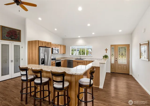 Photo 4 of Single family home for sale at 10305 187th Avenue SW, Rochester, WA 98579 | MLS# NWM2545877 | Listing updated on 2026-09-25