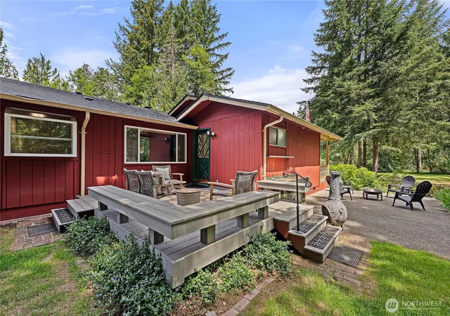 Photo 3 of Single family home for sale at 24825 Se 248th Street, Maple Valley, WA 98038 | MLS# NWM2545925 | Listing updated on 2026-09-30