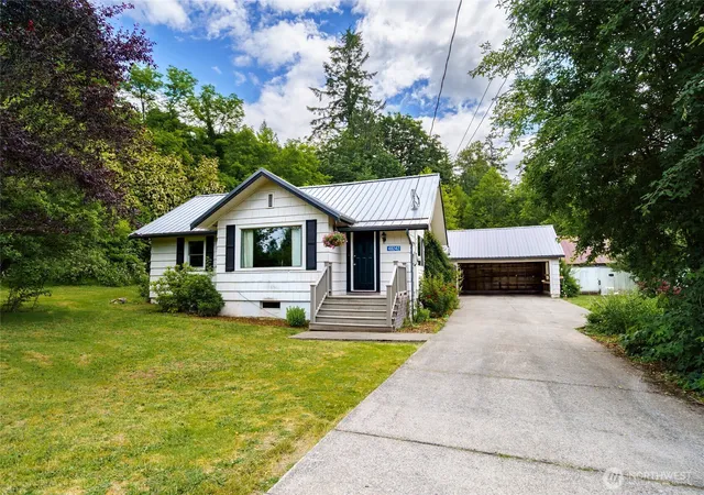 Photo 1 of Single family home for sale at 48242 Moen Rd, Concrete, WA 98237 | MLS# NWM2545963 | Listing updated on 2026-09-22