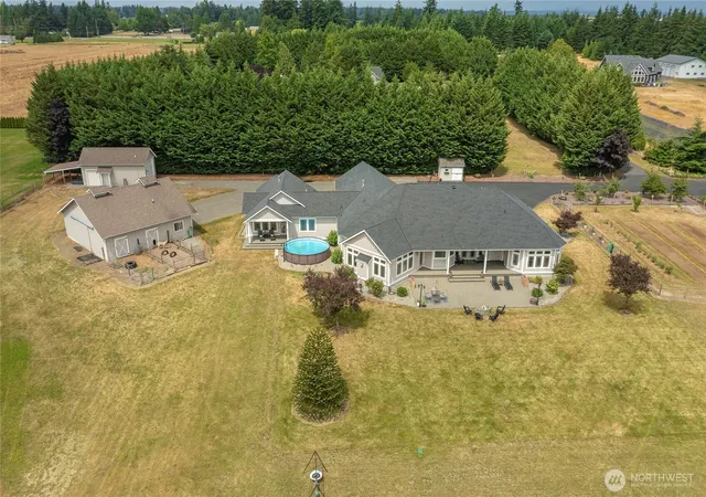 Photo 3 of Single family home for sale at 7969 Rodeo Dr, Lynden, WA 98264 | MLS# NWM2545973 | Listing updated on 2026-09-22