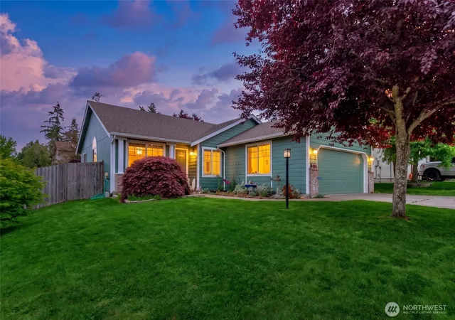 Photo 1 of Single family home for sale at 1613 197th Street Ct E, Spanaway, WA 98387 | MLS# NWM2546018 | Listing updated on 2026-10-01