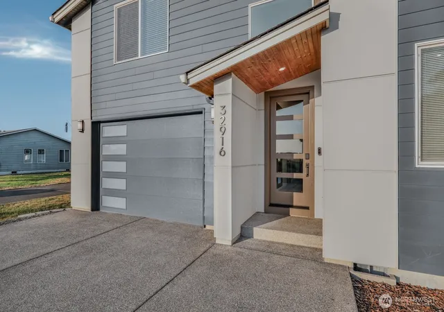 Photo 4 of Single family home for sale at 32916 G St, Ocean Park, WA 98640 | MLS# NWM2546029 | Listing updated on 2026-09-22