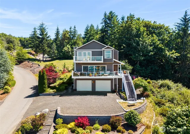 Photo 2 of Sale Pending at 8625 Leeward Ave Nw, Seabeck, WA 98380 | MLS# NWM2546039 | Listing updated on 2026-08-06