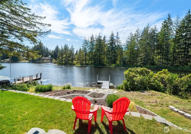 Photo 3 of Single family home for sale at 70 E Dabob Rd, Shelton, WA 98584 | MLS# NWM2546040 | Listing updated on 2026-09-22