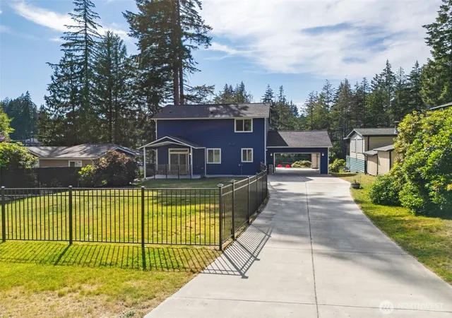 Photo 4 of Single family home for sale at 70 E Dabob Rd, Shelton, WA 98584 | MLS# NWM2546040 | Listing updated on 2026-09-22